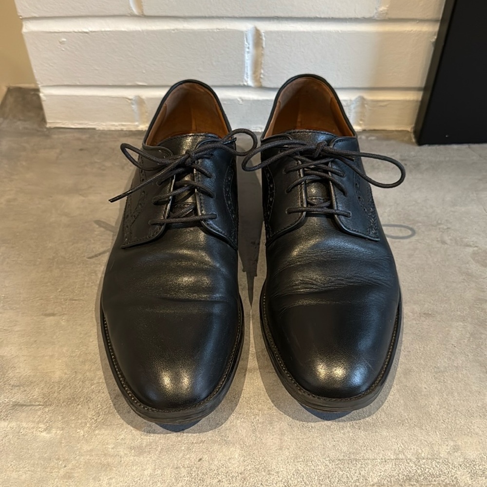 Johnston & Murphy Hedrick Plain Toe dress shoe